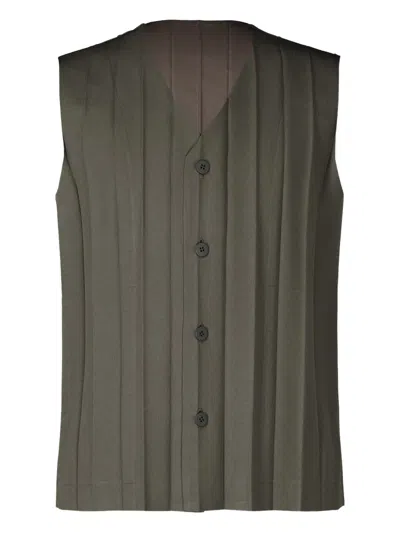 Issey Miyake Pleated Button-front Vest In Green