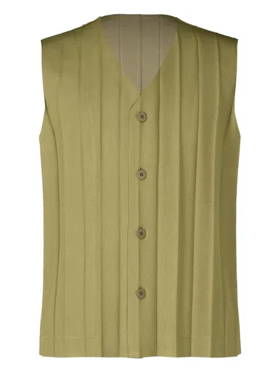 Issey Miyake Pleated Button-front Vest In Green