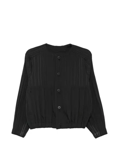 Issey Miyake Pleated Button-up Jacket In Black