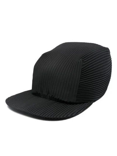 ISSEY MIYAKE PLEATED CAP