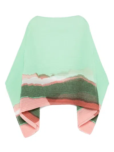 Issey Miyake Plissiertes Cape