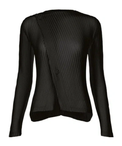 Issey Miyake Pleated Cardigan In Black