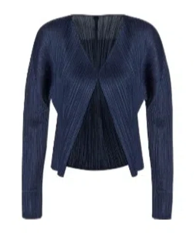 Issey Miyake Pleated Cardigan In Blue