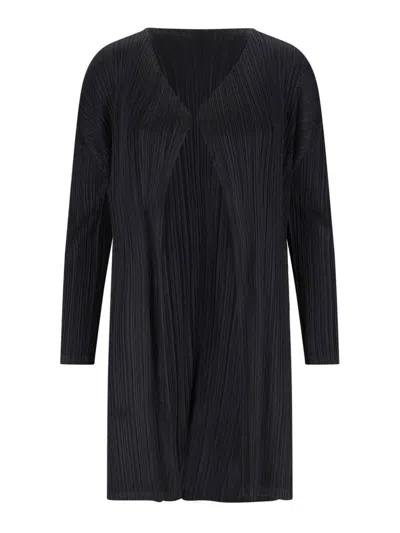 ISSEY MIYAKE PLEATED COAT