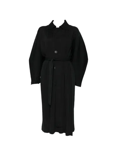 Issey Miyake Pleated Coat In Black