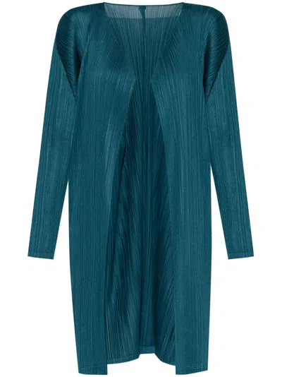 ISSEY MIYAKE PLEATED COAT