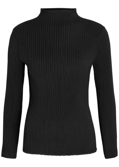 Issey Miyake Pleated Crepe Top In Black