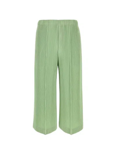 Issey Miyake Pleated Cropped Polyester Shorts Comfortable Fit In Green
