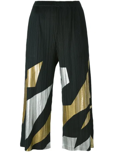 Issey Miyake Pleated Culottes In Black