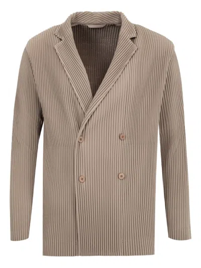 Issey Miyake Pleated Double-breasted Blazer In Brown