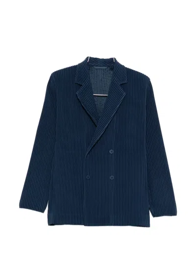 Issey Miyake Pleated Double-breasted Jacket In Blue