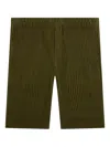 Issey Miyake Pleated Drawstring-fastening Shorts In Green