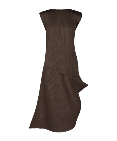 Issey Miyake Pleated Dress In Black