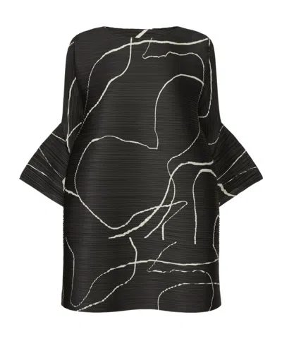 Issey Miyake Pleated Dress In Black