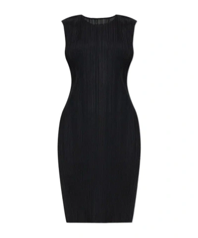 Issey Miyake Pleated Dress In Black