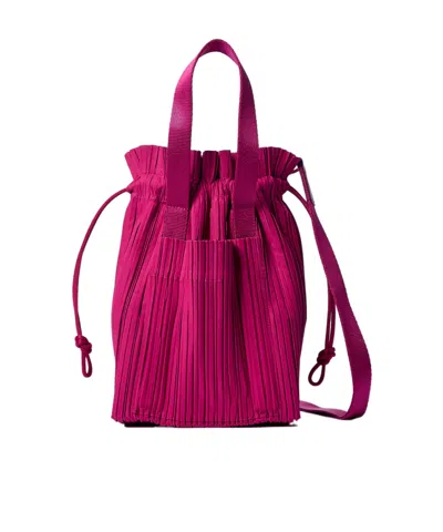 Issey Miyake Pleated Handbag In Red