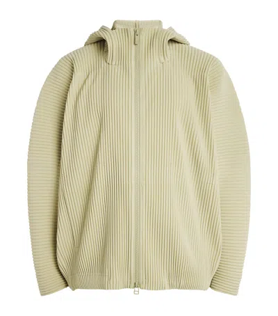 Issey Miyake Pleated Hooded Jacket In Green