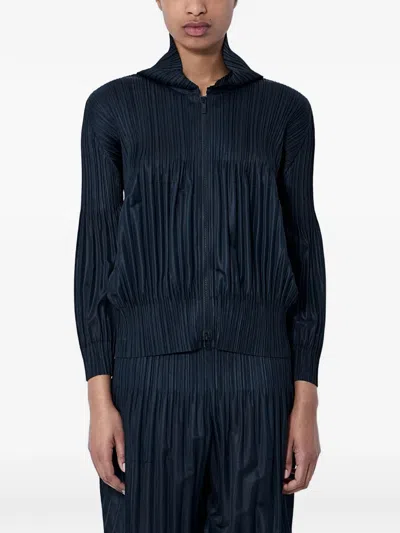 Issey Miyake Pleated Hooded Jacket In Black