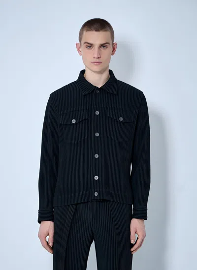 Issey Miyake Pleated Jacket In Black