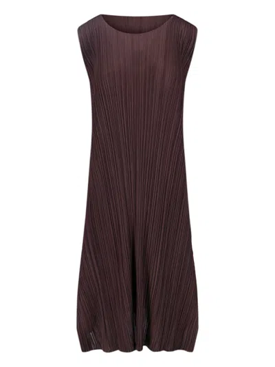 ISSEY MIYAKE PLEATED MIDI DRESSES