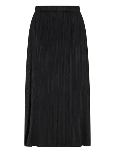 Issey Miyake Pleated Midi Skirt In Black