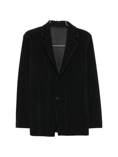 Issey Miyake Pleated Notch-lapel Blazer In Black