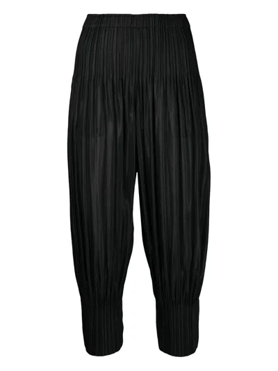 Issey Miyake Pleated-panel Trousers In Black