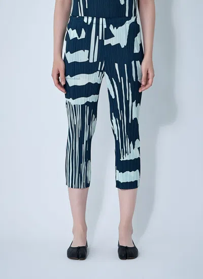 Issey Miyake Pleated Pants In Blue