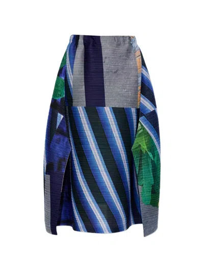 Issey Miyake Pleated Print Skirt In Multi