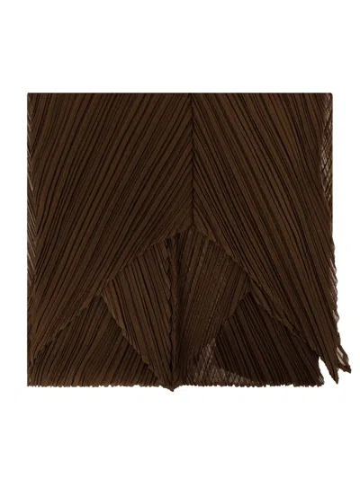 Issey Miyake Pleated Scarf In Brown