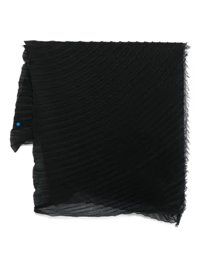 Issey Miyake Pleated Scarf In Black