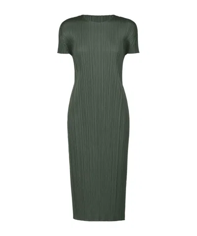 Issey Miyake Pleated Short-sleeved Dress In Gray