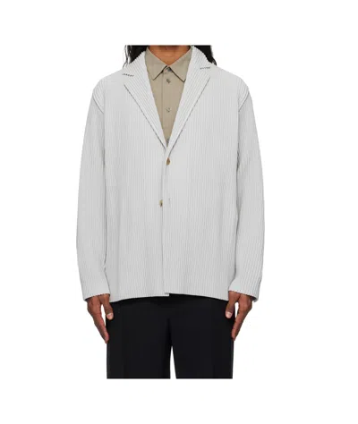 Issey Miyake Pleated Single-breasted Blazer In Gray