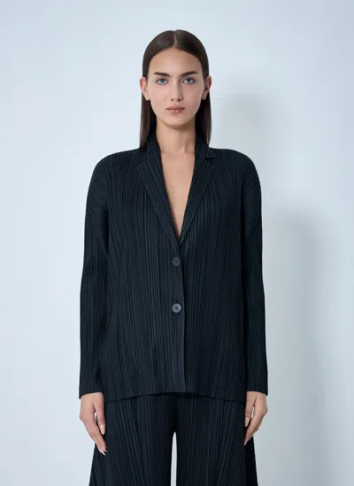 Issey Miyake Pleated Single Breasted Blazer In Black