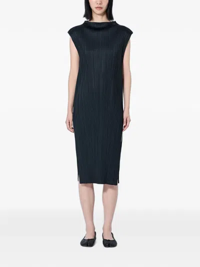 Issey Miyake Pleated Sleeveless Dress In Multi
