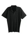 Issey Miyake Pleated T-shirt In Black