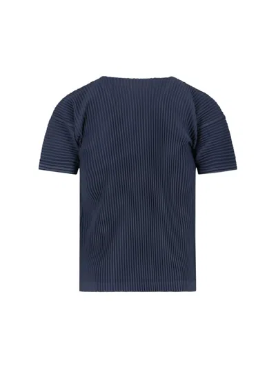 Issey Miyake Pleated T-shirt In Blue