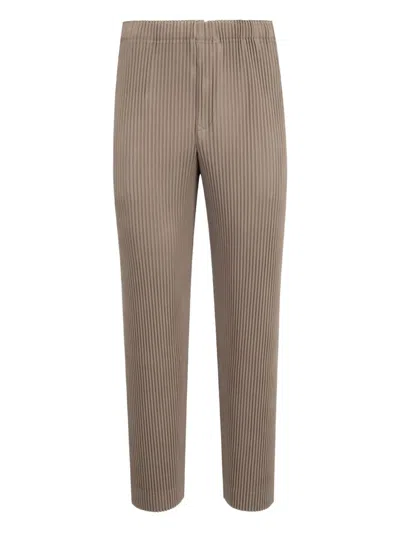 Issey Miyake Pleated Tailored Trousers In Brown