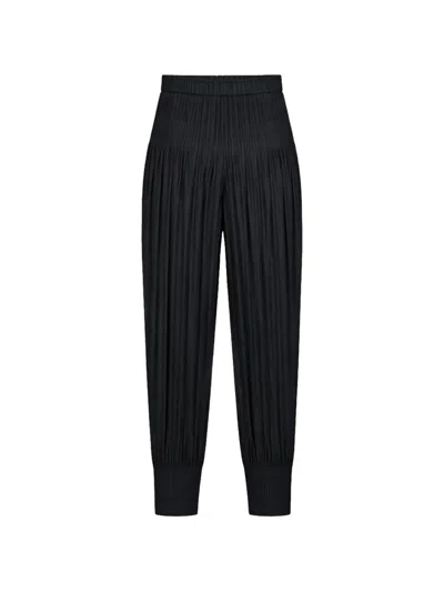 Issey Miyake Pleated Tapered Trousers In Black