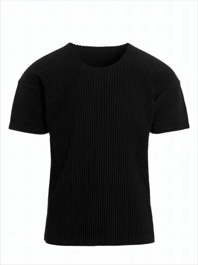 Issey Miyake Pleated Textured Short-sleeved Top With Boxy Silhouette In Black