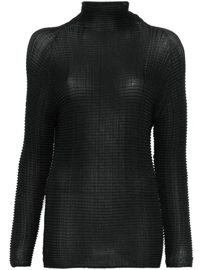 Issey Miyake Pleated Top In Black