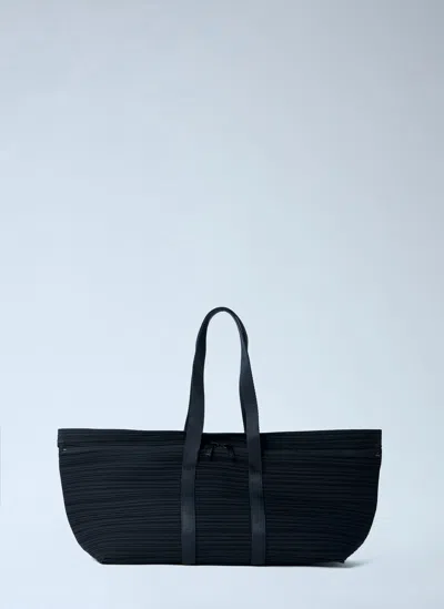 Issey Miyake Pleated Tote Bag In Black