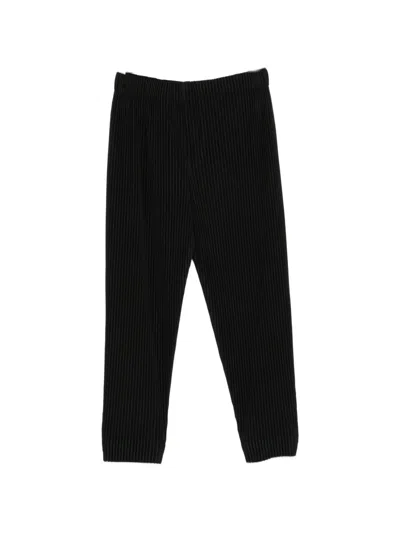 Issey Miyake Pleated Trousers In Black