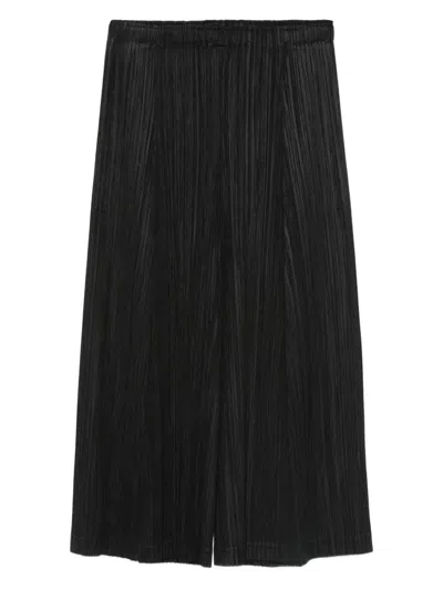 Issey Miyake Pleated Trousers In Black