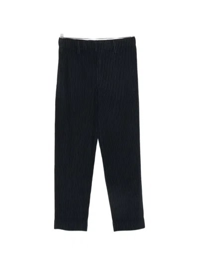 Issey Miyake Pleated Trousers In Black