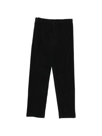 Issey Miyake Pleated Trousers In Black