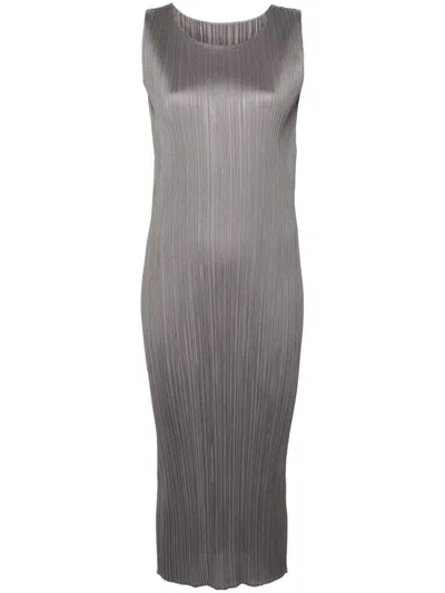 Issey Miyake Peanuts Pleated Midi Dress In Grey
