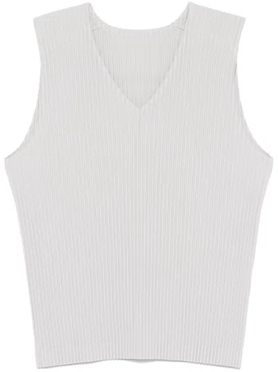 Issey Miyake Pleated V-necked Vest In Grey