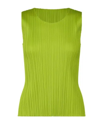 Issey Miyake Pleated Vest In Green