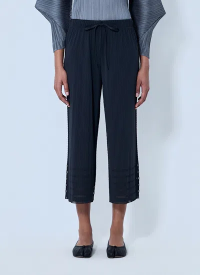 Issey Miyake Pleated Wide-leg Trousers In Black